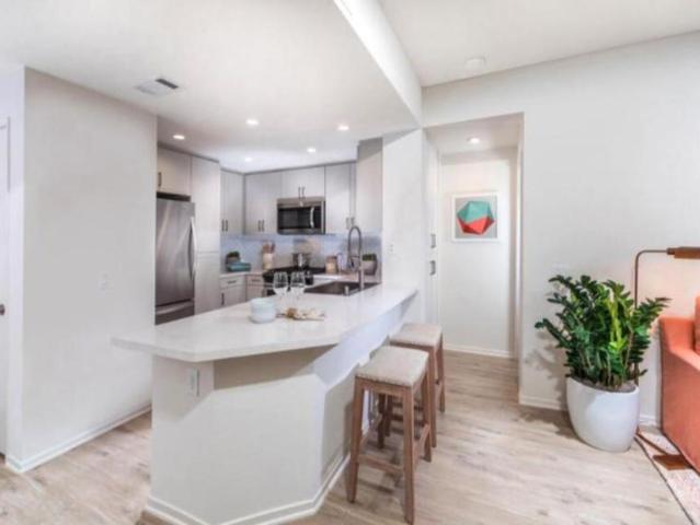 1 bedroom, Newport Beach CA 92657 105836412