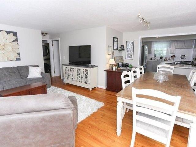 1 bedroom, South Hadley MA 01075 105424659