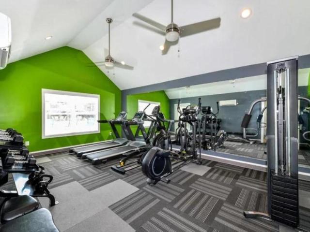 1 bedroom, Savannah GA 31406 105303701