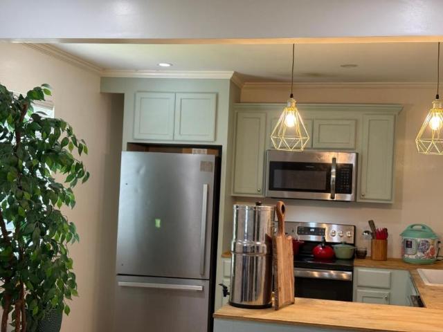 1 bedroom, Savannah GA 31419 105267140