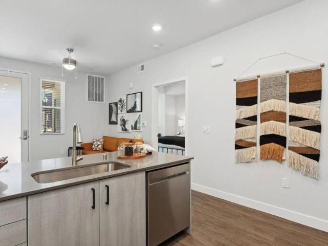 1 bedroom, Sacramento CA 95818 LS103633563