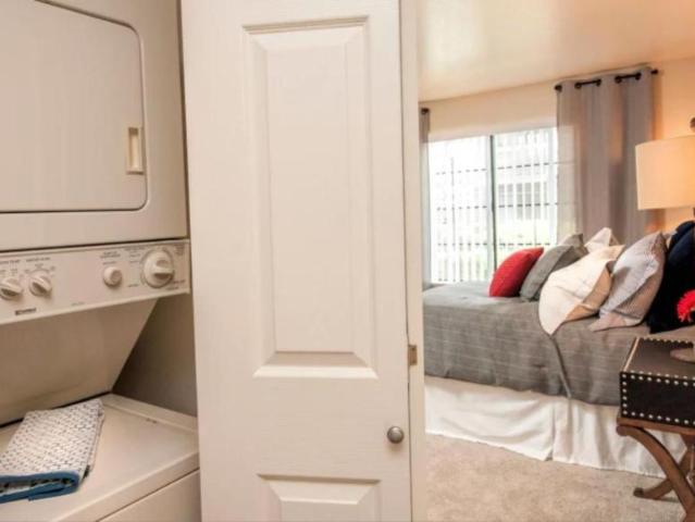 1 bedroom, Sacramento CA 95831 104949929