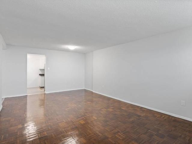 1 bedroom, San Antonio TX 78229 99055395