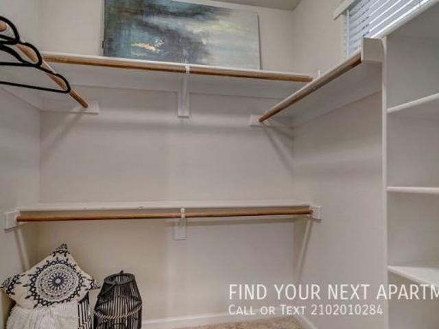 1 bedroom, San Antonio TX 78261 LS87057812