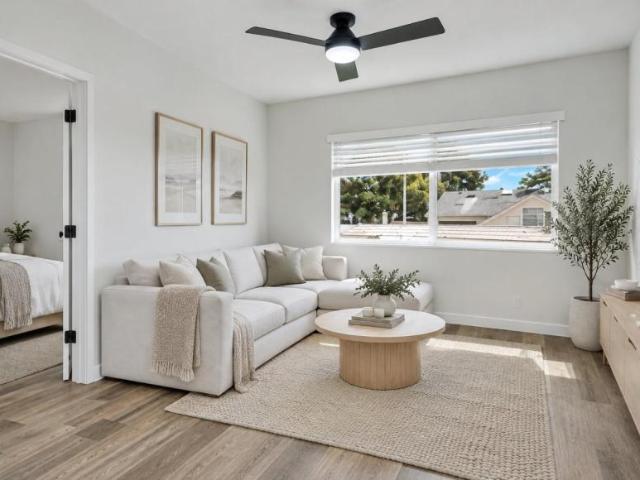 1 bedroom, San Diego CA 92105 105920680