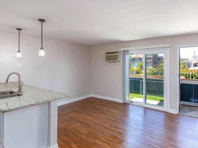 1 bedroom, San Diego CA 92116 106023088