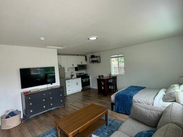 1 bedroom, San Diego CA 92113 105732642