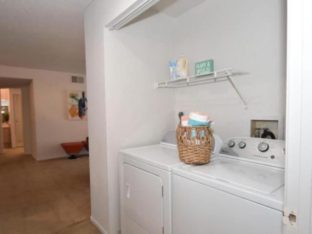 1 bedroom, San Diego CA 92122 104966543