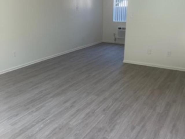 1 bedroom, Santa Ana Ca CA 92705 LS105302793