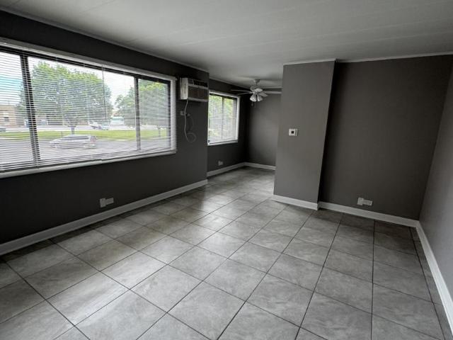 1 bedroom, Schiller Park IL 60176 105657321
