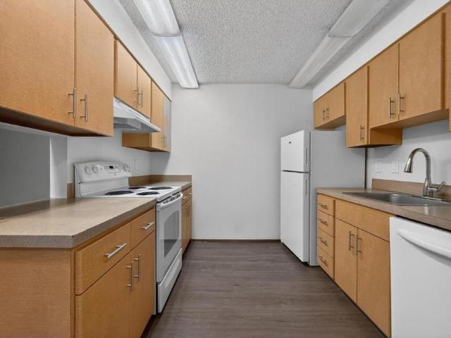 1 bedroom, Seattle WA 98103 105920418