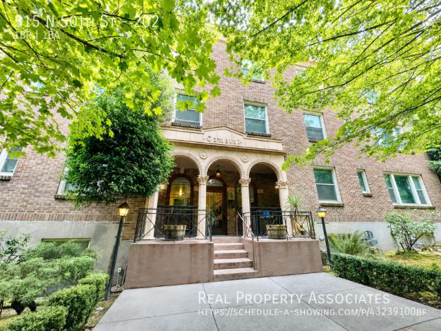 1 bedroom, Seattle WA 98103 LS105209515