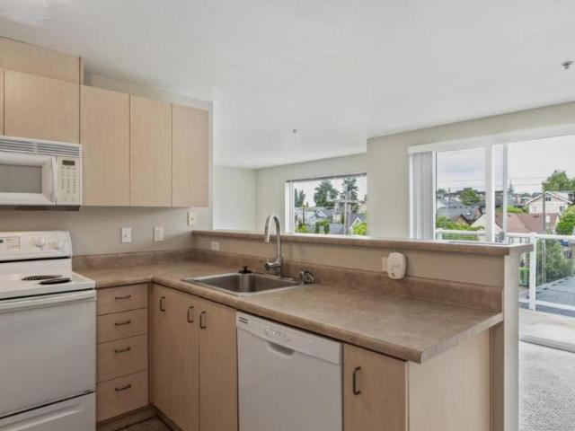 1 bedroom, Seattle WA 98105 106165272