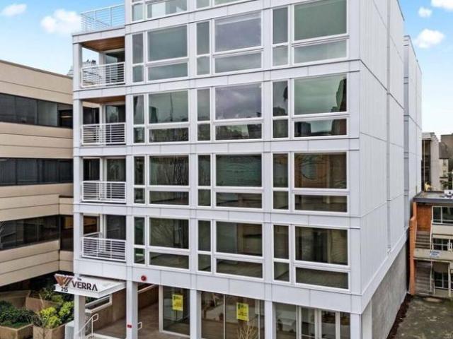 1 bedroom, Seattle WA 98109 LS105067426