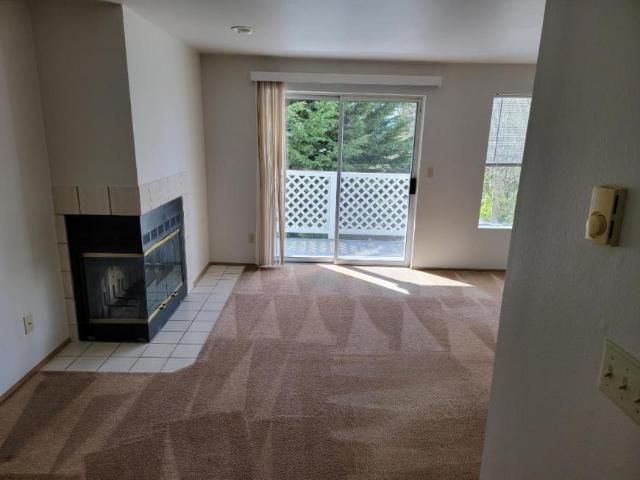 1 bedroom, Seattle WA 98133 106218456