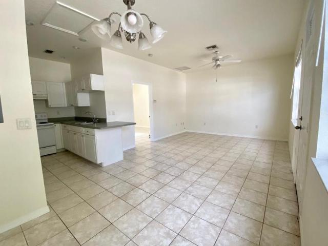 1 bedroom, Sebring FL 33870 105523508