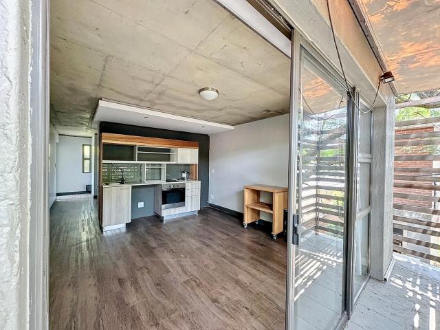 1 Bedroom Sectional Title To Let in Menlo Park