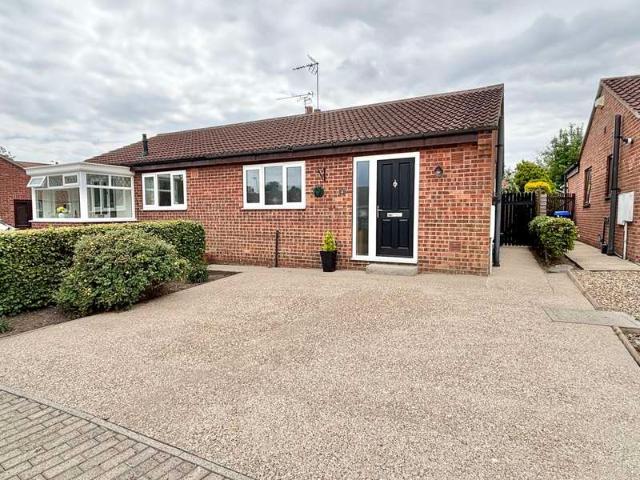 1 Bedroom Semi Detached Bungalow