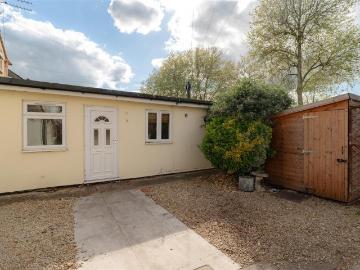 Cheltenham, Gloucestershire county, Southdowns