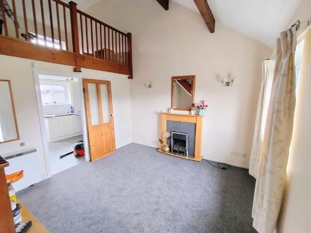 1 bedroom semi detached bungalow to rent