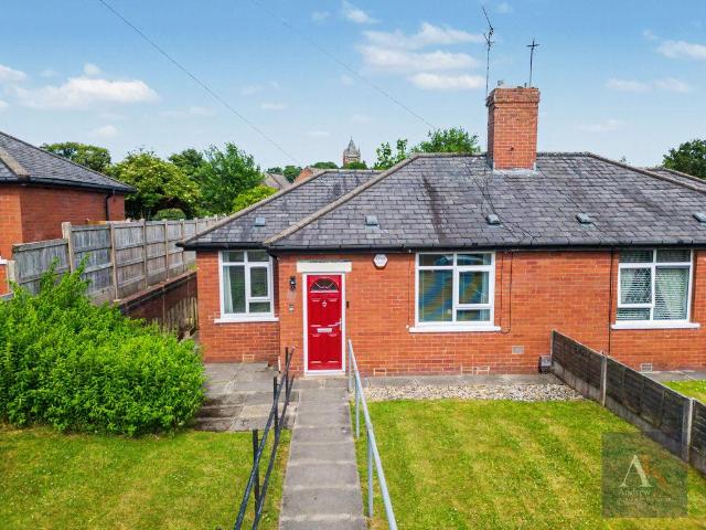 1 bedroom semi detached bungalow for sale