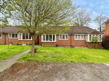 1 bedroom semi detached bungalow for sale