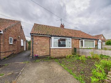 1 bedroom semi detached bungalow for sale