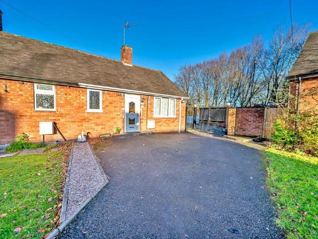 1 bedroom semi detached bungalow for sale