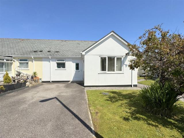1 bedroom semi detached bungalow for sale