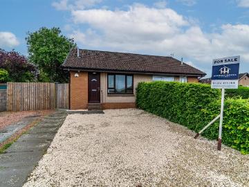 1 bedroom semi detached bungalow for sale