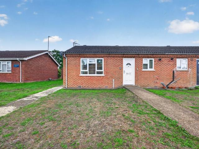 1 bedroom semi detached bungalow for sale
