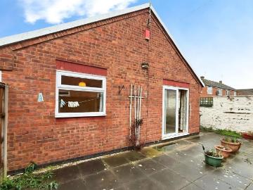 1 bedroom semi detached bungalow for sale