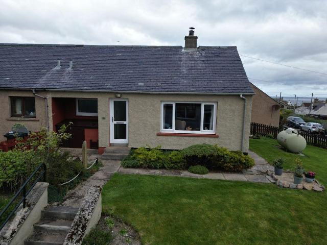 1 bedroom semi detached bungalow for sale