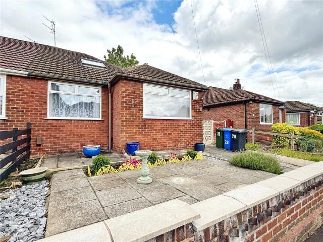 1 bedroom semi detached bungalow for sale