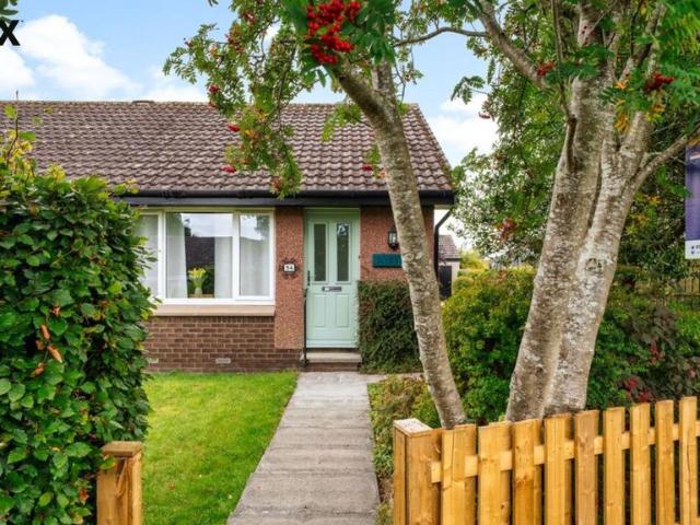 1 bedroom semi detached bungalow for sale