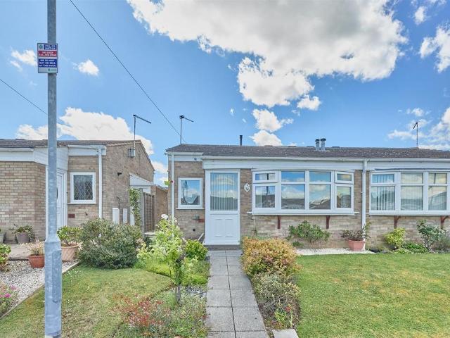 1 bedroom semi detached bungalow for sale