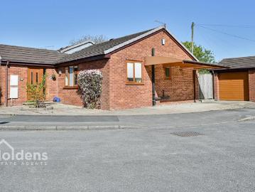 1 bedroom semi detached bungalow for sale