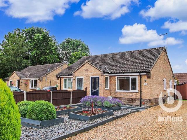 1 bedroom semi detached bungalow for sale