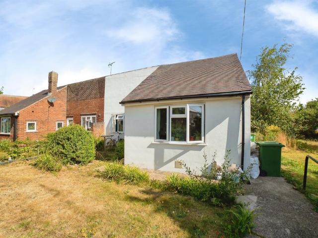 1 bedroom semi detached bungalow for sale