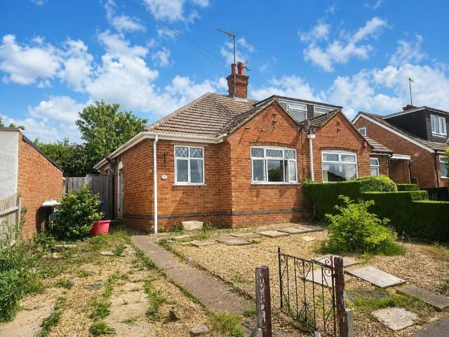 1 bedroom semi detached bungalow for sale