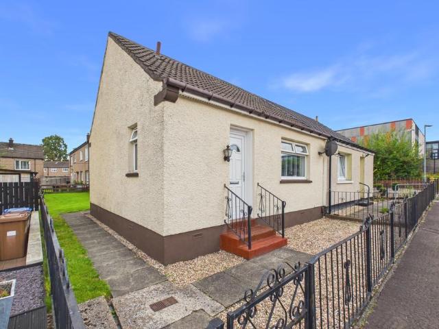 1 bedroom semi detached bungalow for sale