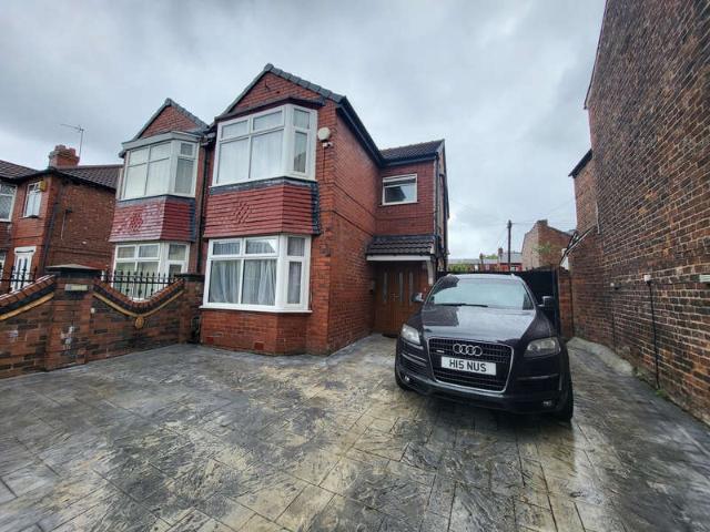 1 Bedroom Semi Detached House