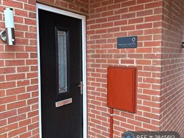 1 Bedroom Semi Detached House To Rent In Lithgows Avenue, Brooklands, Milton Keynes, MK10