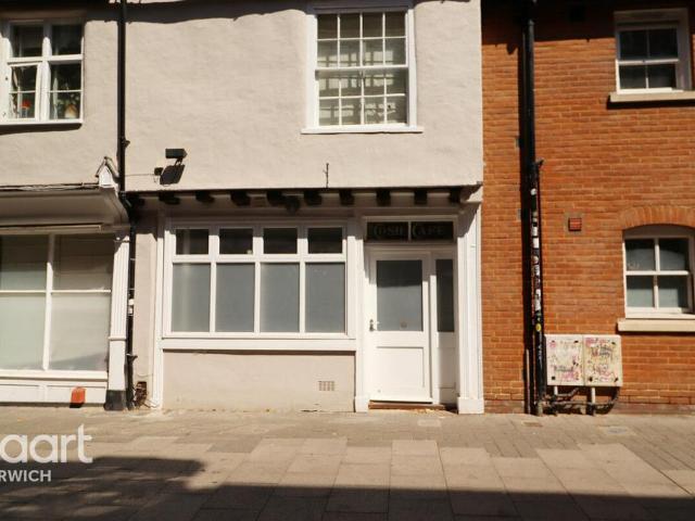 1 bedroom semi detached house to rent