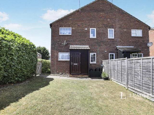 1 bedroom semi detached house to rent