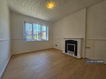 1 bedroom semi detached house to rent