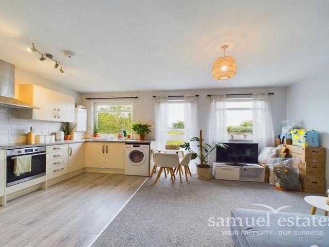 1 bedroom semi detached house to rent