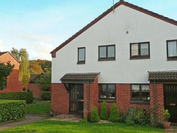 1 bedroom semi detached house to rent