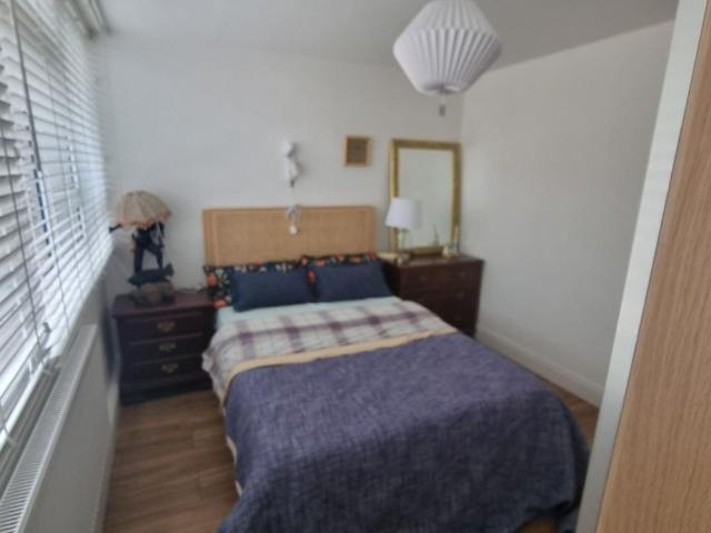 1 bedroom semi detached house to rent