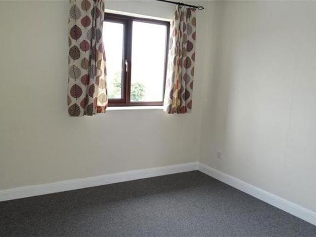 1 bedroom semi detached house to rent